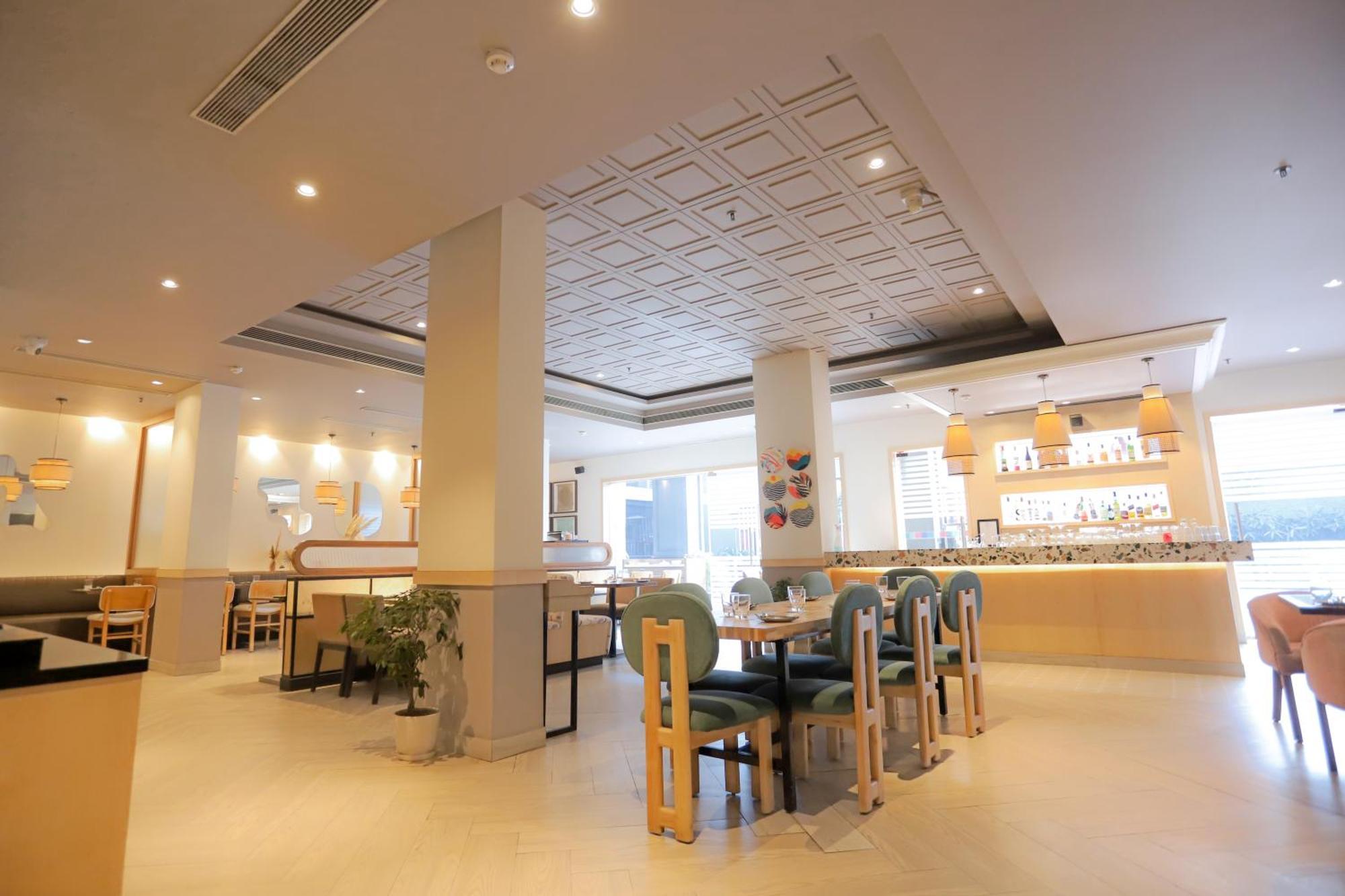 Park Inn By Radisson,South Delhi 뉴델리 외부 사진 Restaurant